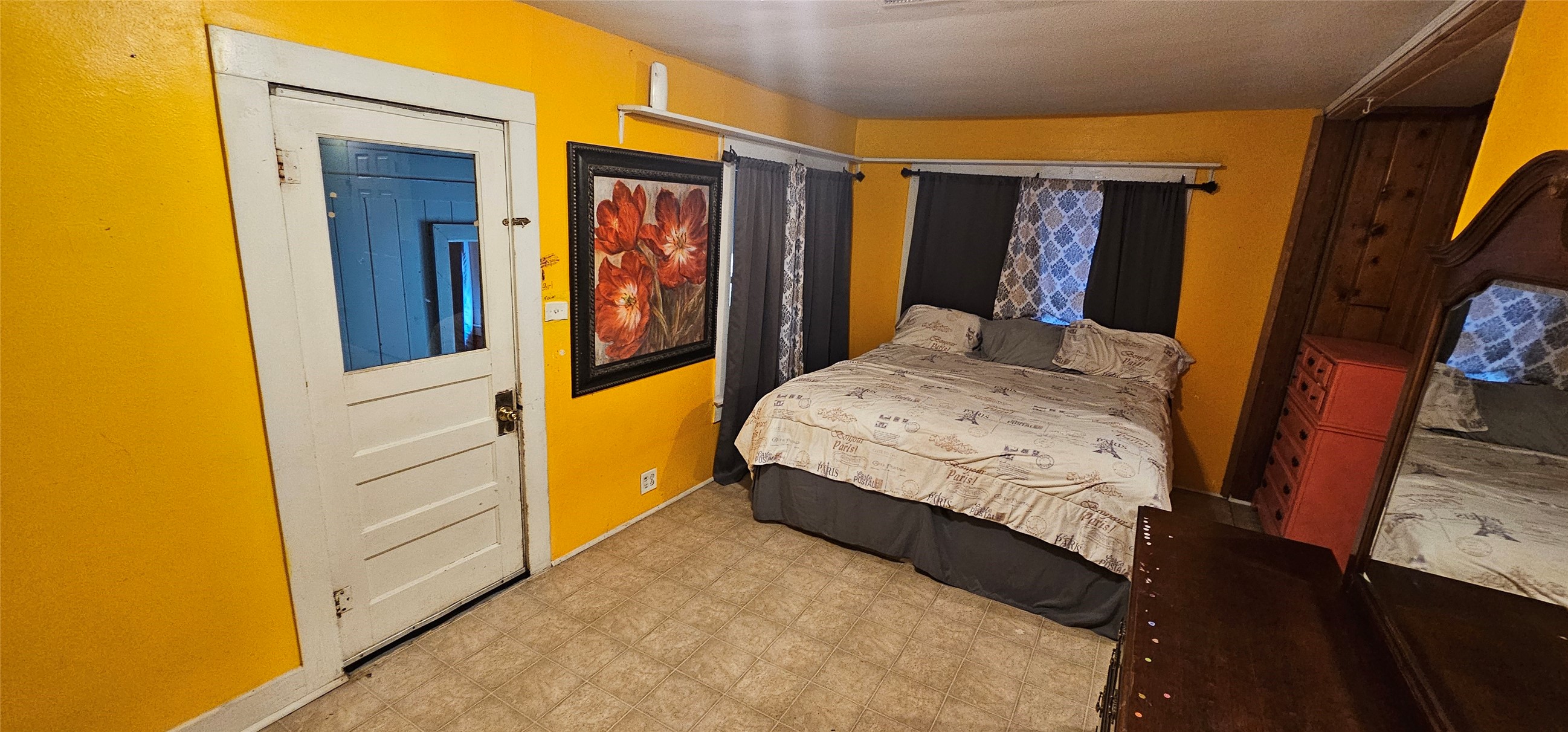 812 N Waldrip Street Grand Saline TX 75140