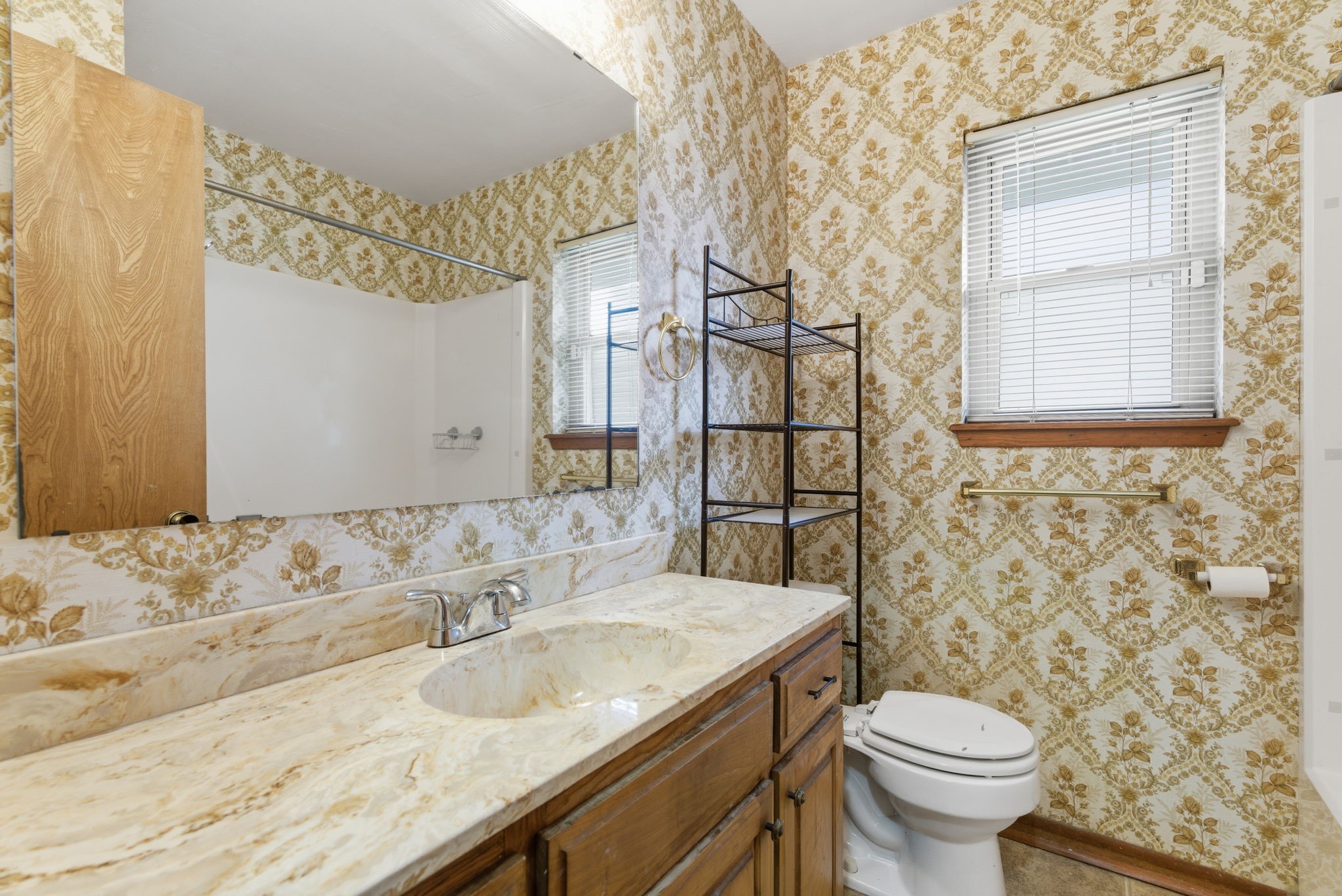 1217 Elmira Street Weatherford TX 76086