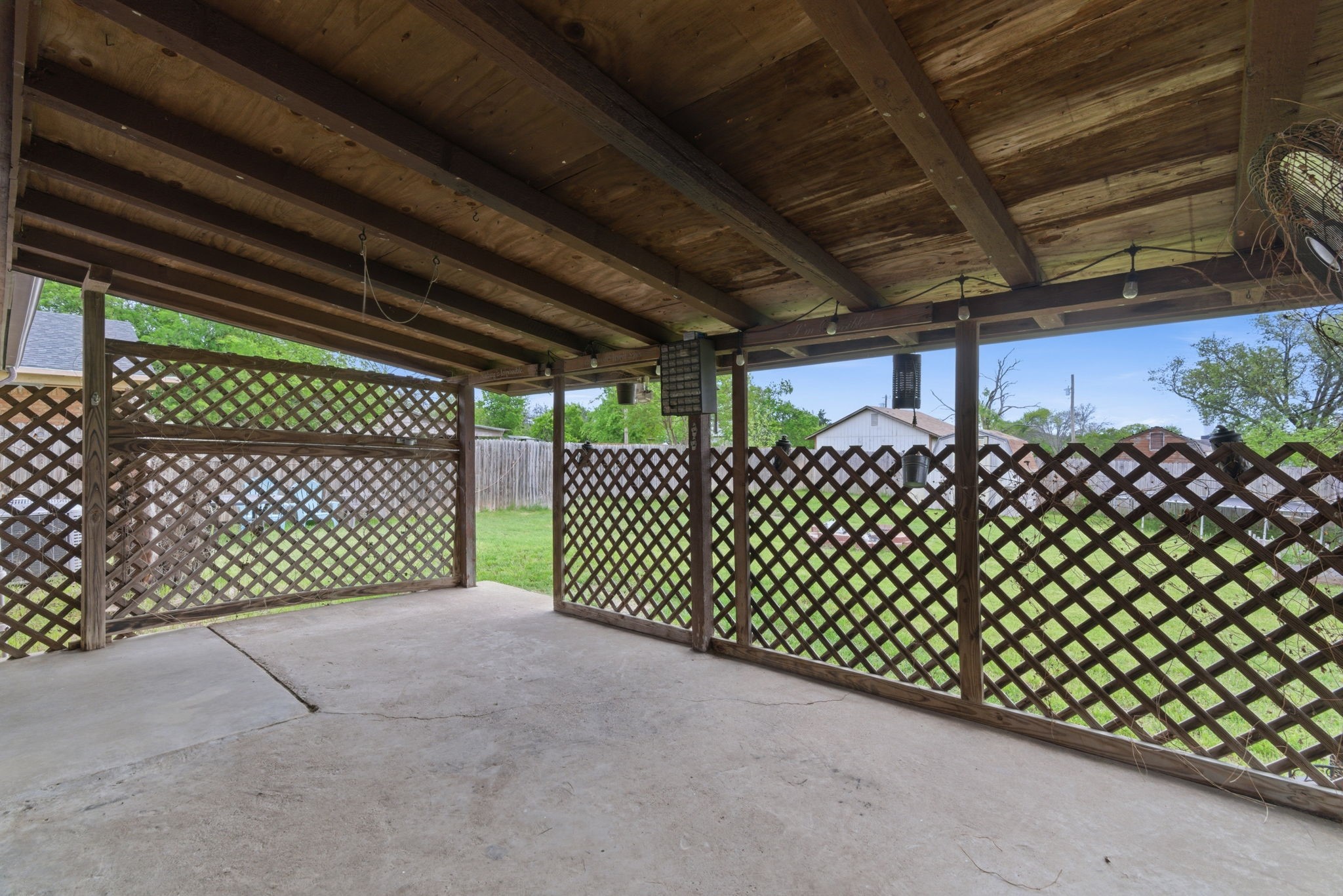1217 Elmira Street Weatherford TX 76086