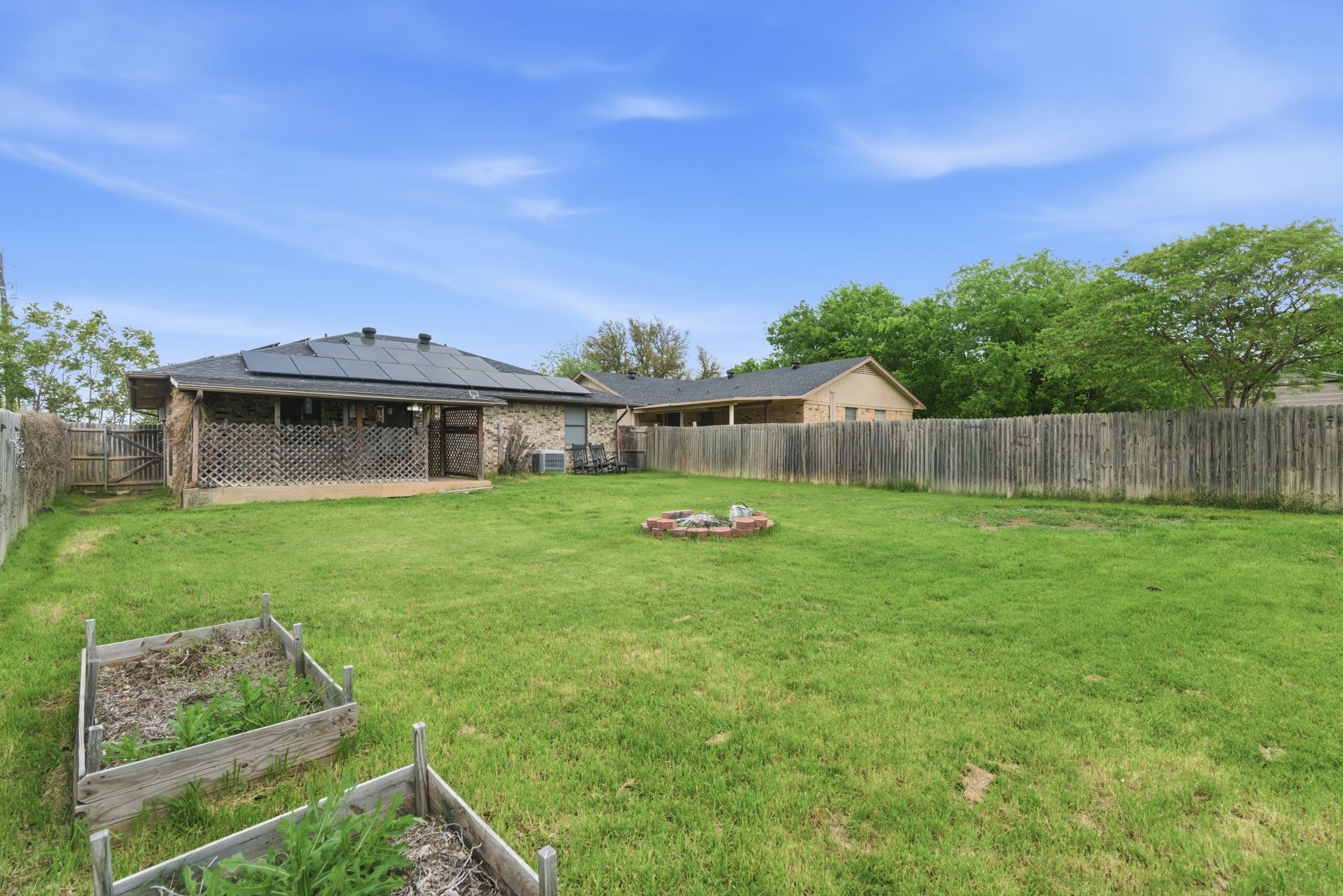1217 Elmira Street Weatherford TX 76086