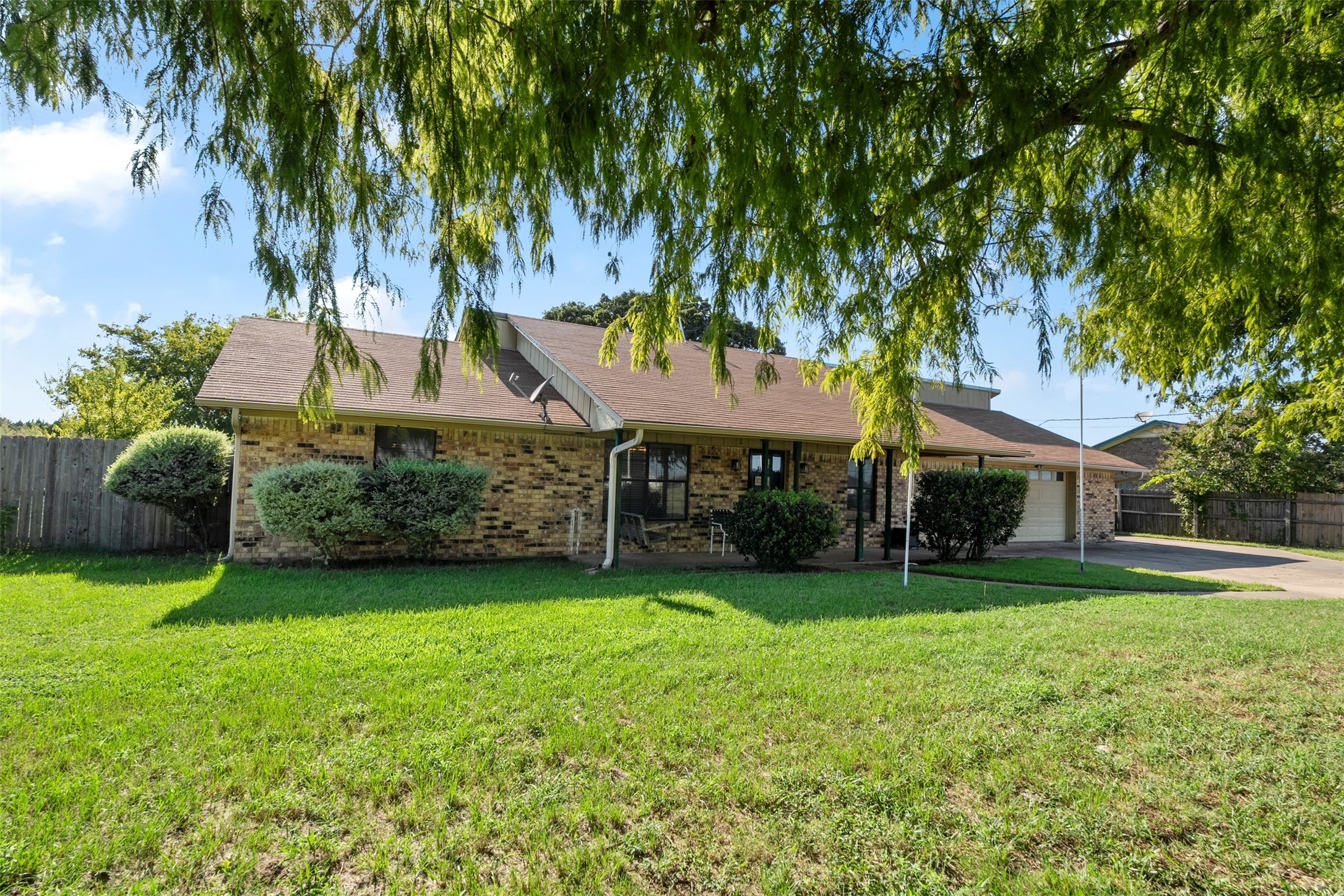 151 Peach Tree Road Gun Barrel City TX 75156