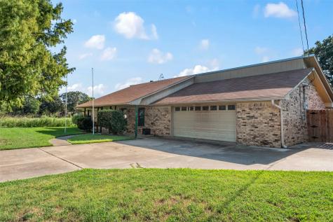 151 Peach Tree Road Gun Barrel City TX 75156