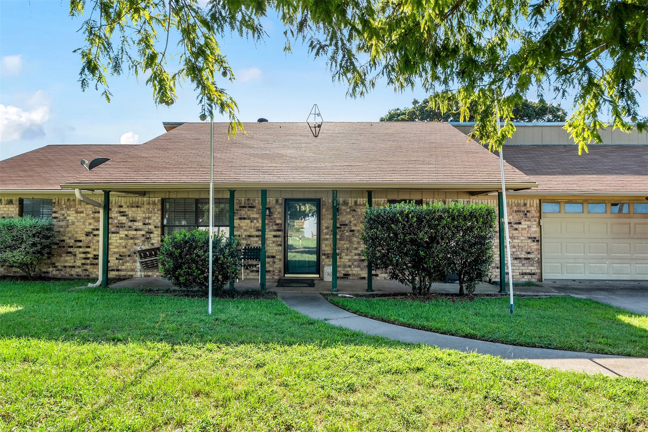 151 Peach Tree Road Gun Barrel City TX 75156