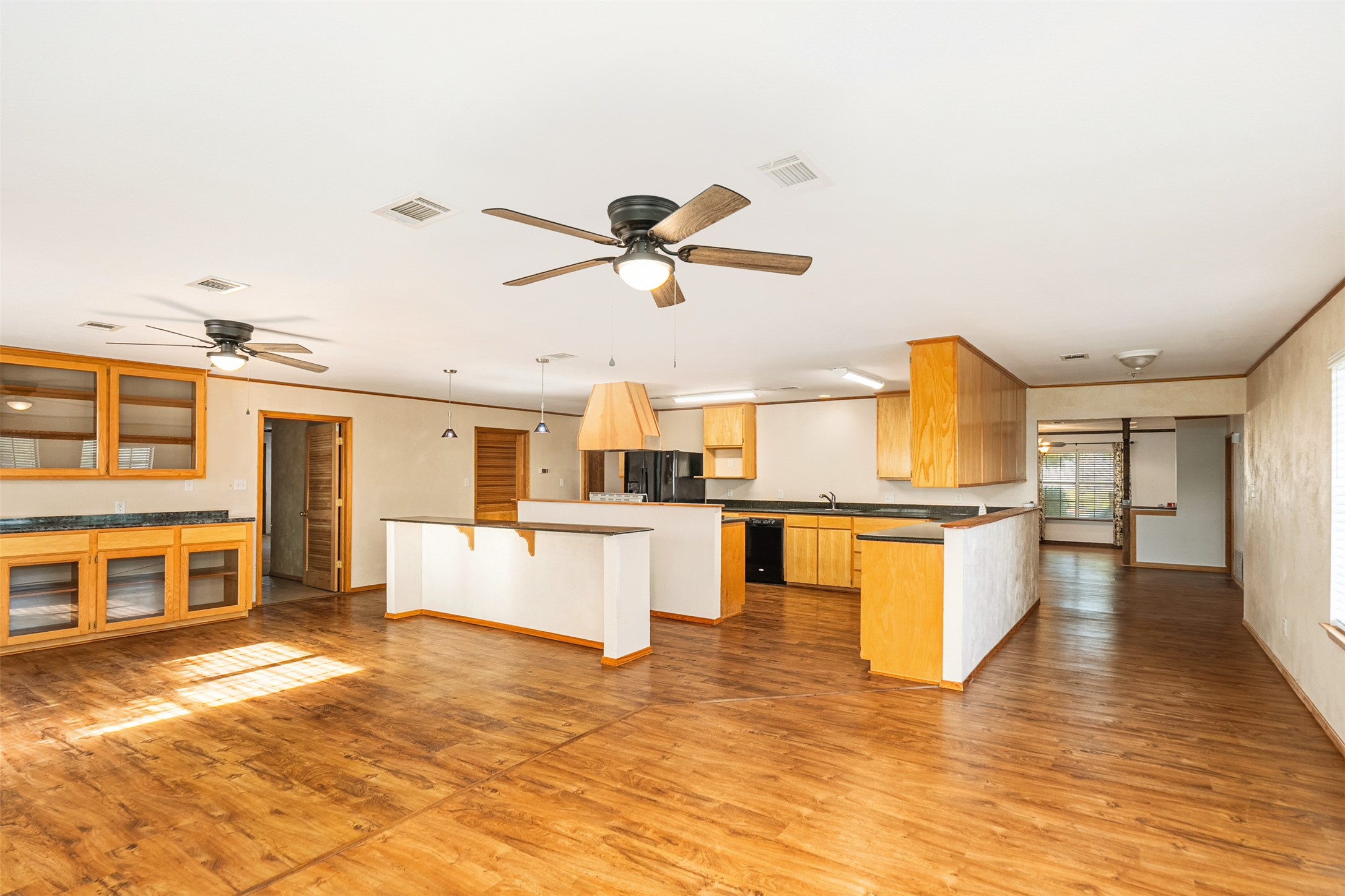 151 Peach Tree Road Gun Barrel City TX 75156