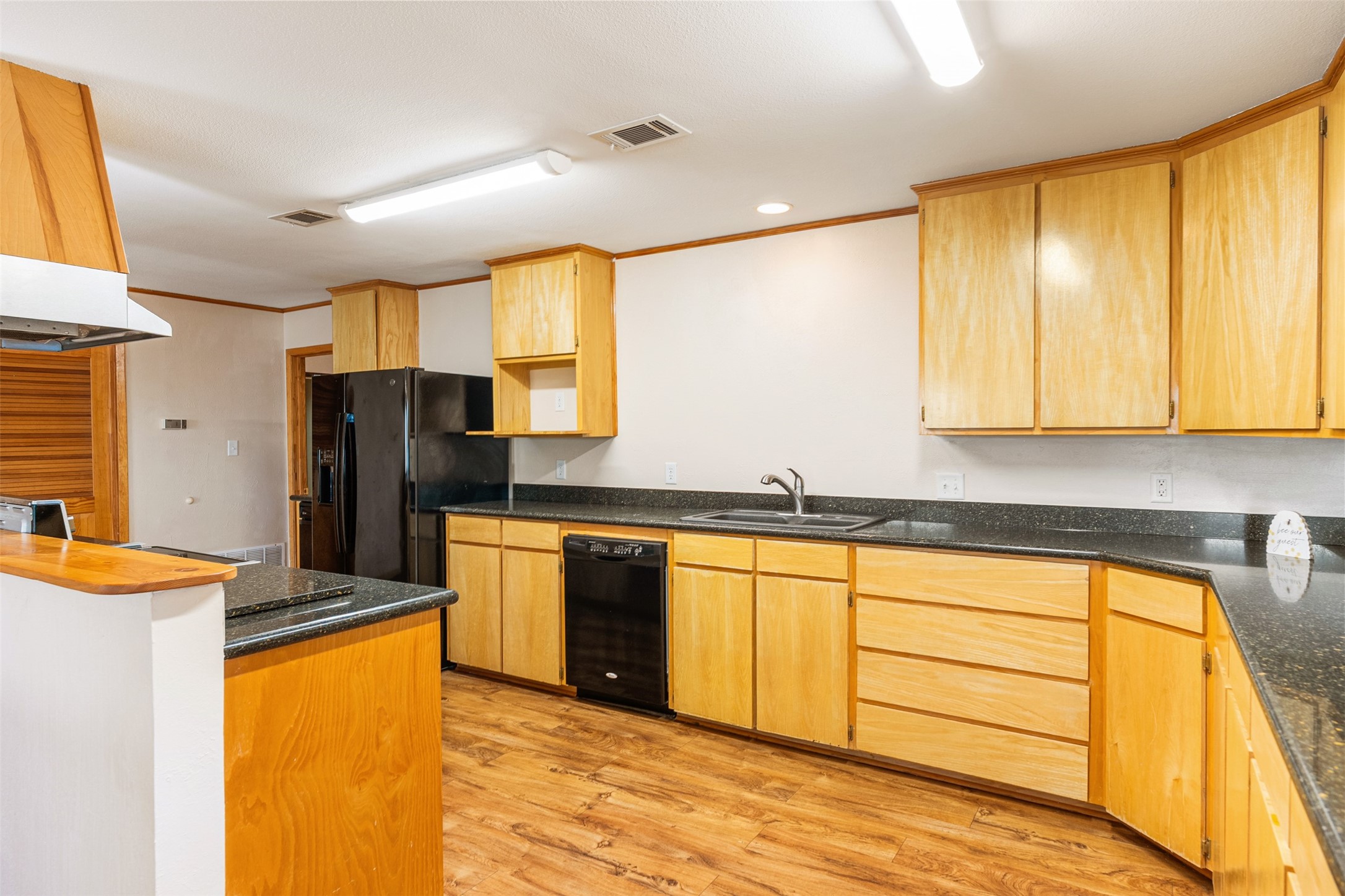 151 Peach Tree Road Gun Barrel City TX 75156
