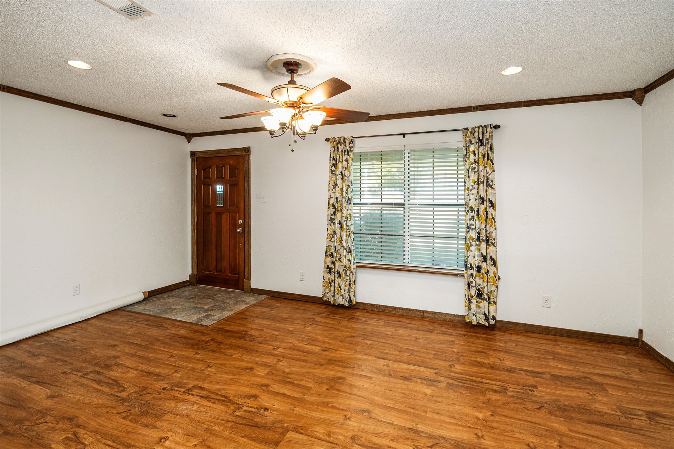 151 Peach Tree Road Gun Barrel City TX 75156
