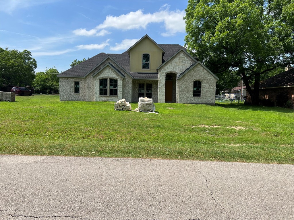 700 E Waco Street Ennis TX 75119