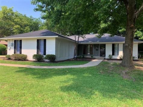 2200 Juanita Drive Denison TX 75020