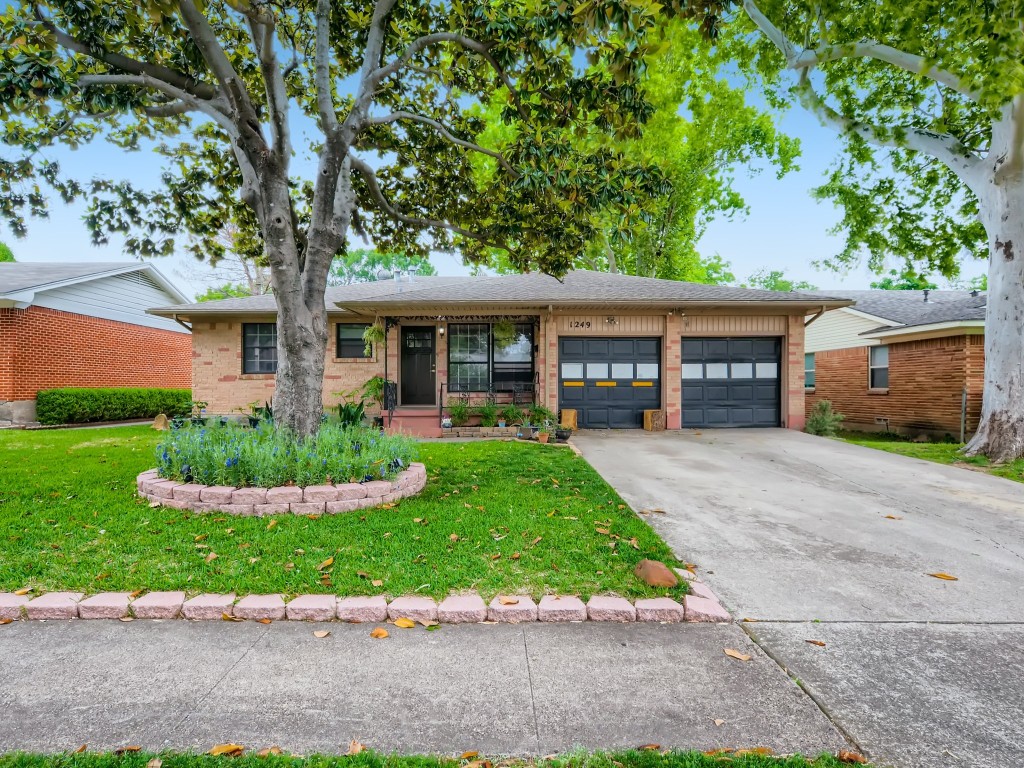 1249 Delmont Drive Richardson TX 75080