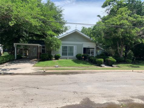 416 E Church Street Royse City TX 75189