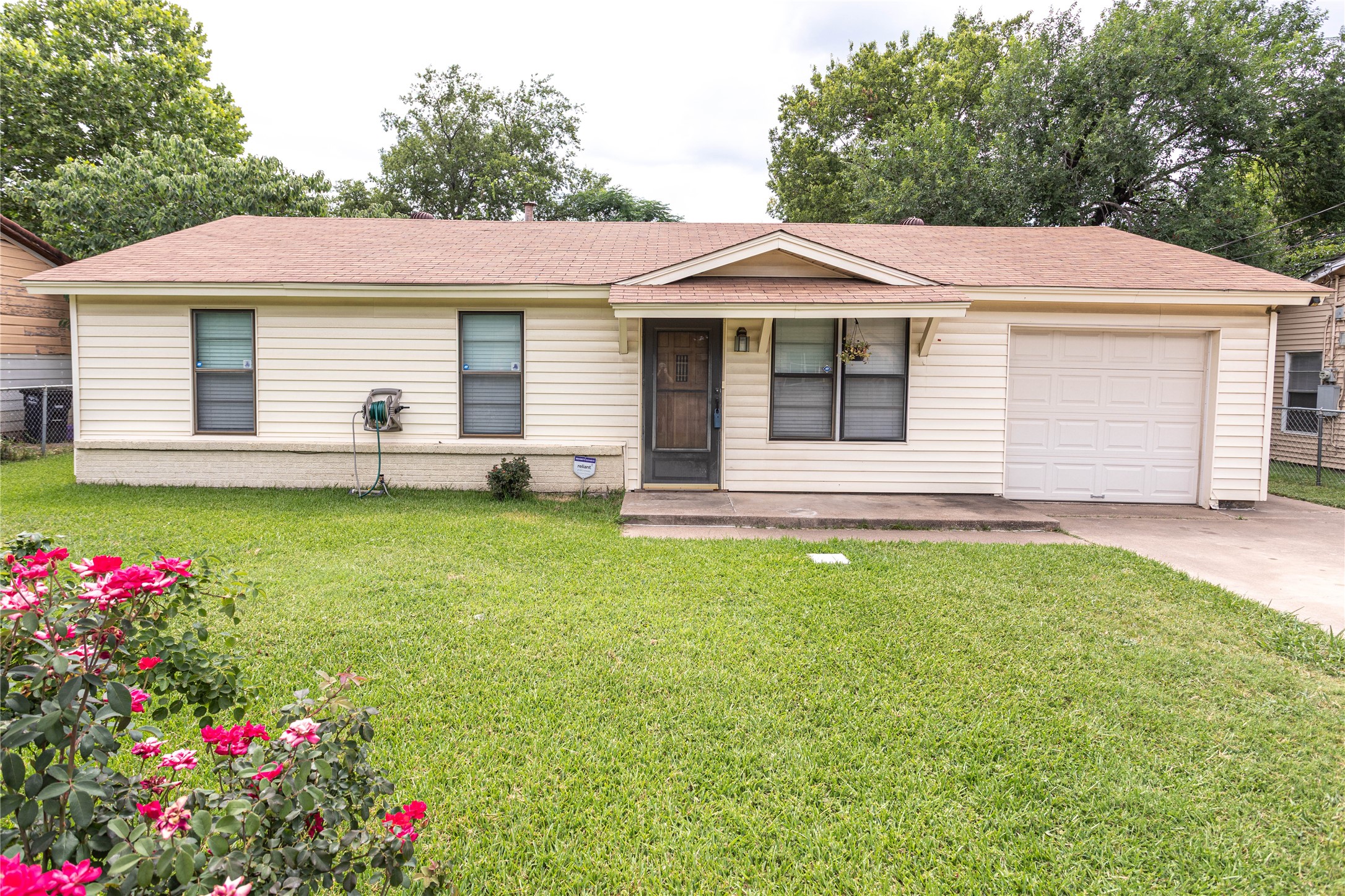 5224 Shackleford Street Fort Worth TX 76119