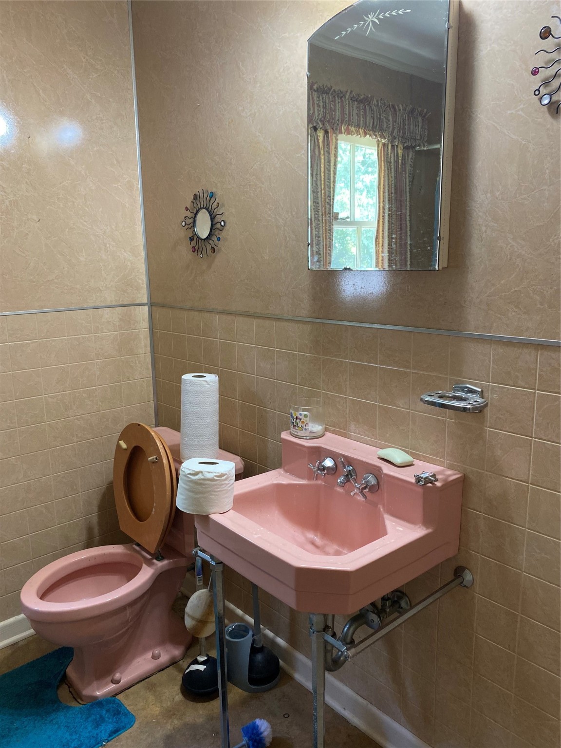 801 E Hospital Street San Augustine TX 75972