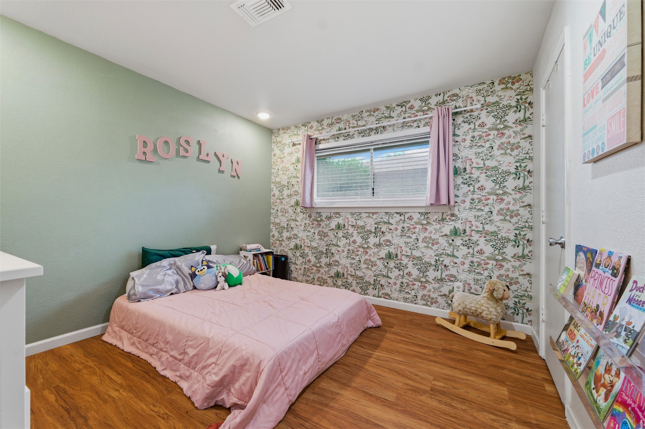 1012 Townsend Lane Desoto TX 75115