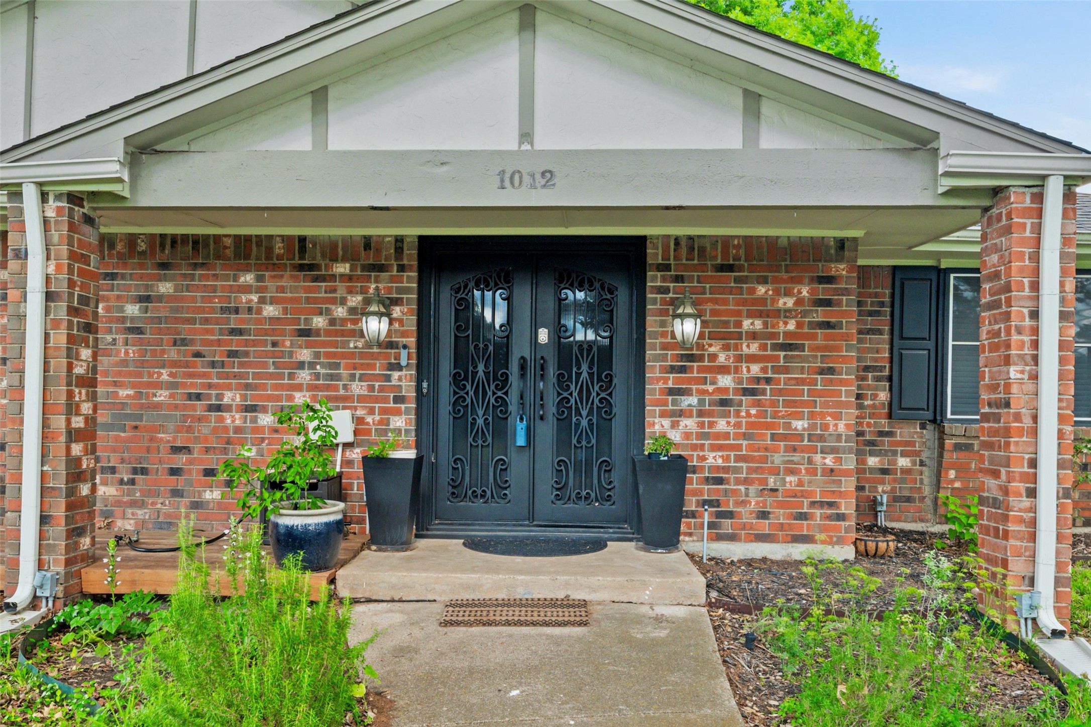 1012 Townsend Lane Desoto TX 75115