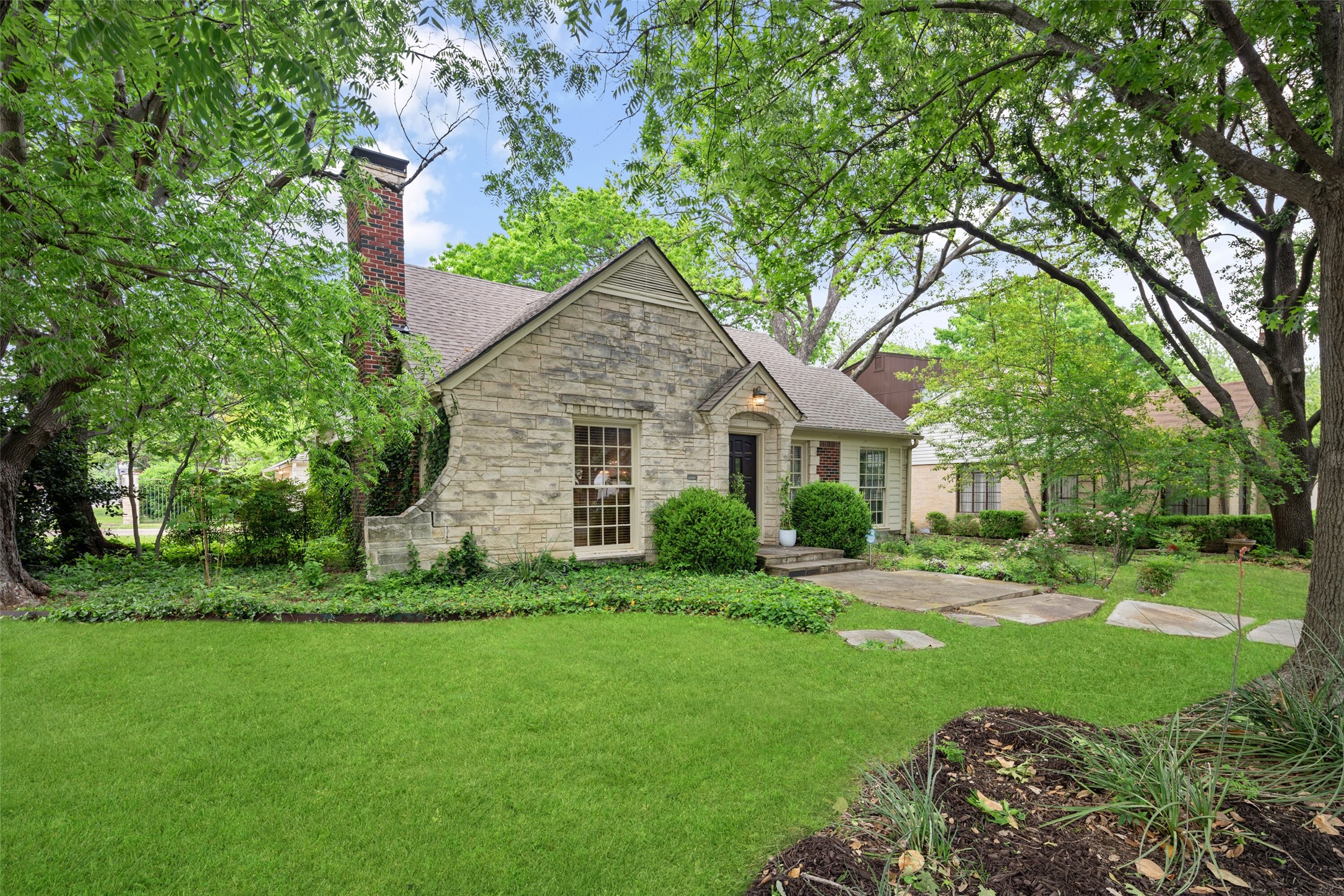 6203 Ellsworth Avenue Dallas TX 75214