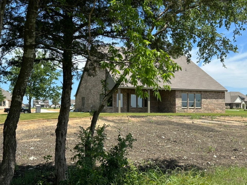 405 Cobb Road Leonard TX 75452