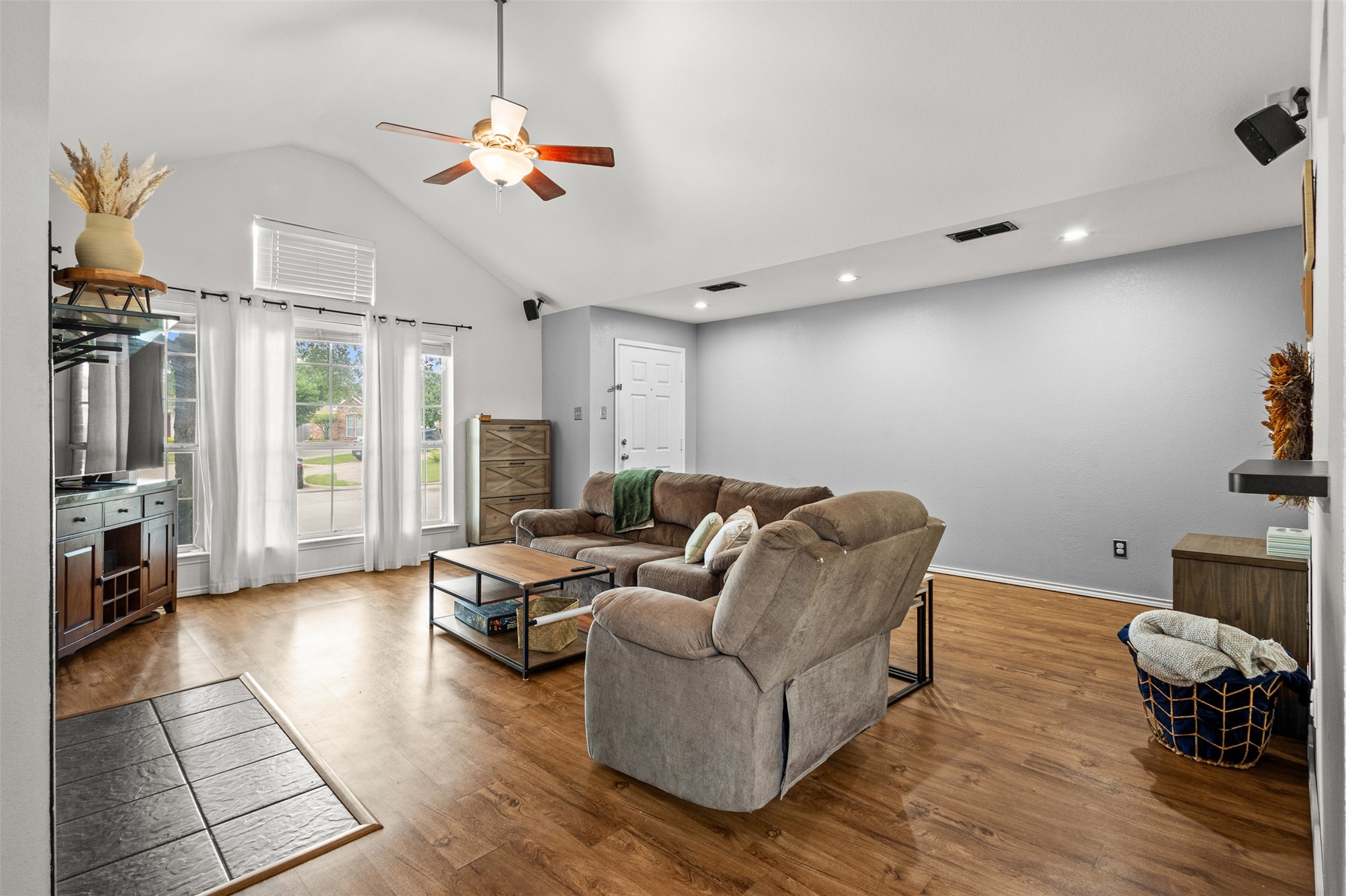 136 Goldeneye Lane Fort Worth TX 76120