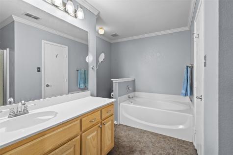 136 Goldeneye Lane Fort Worth TX 76120