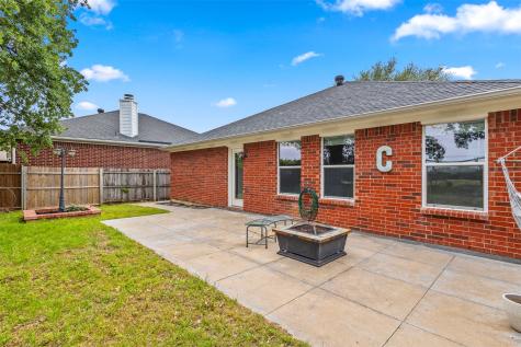 136 Goldeneye Lane Fort Worth TX 76120