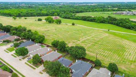 136 Goldeneye Lane Fort Worth TX 76120