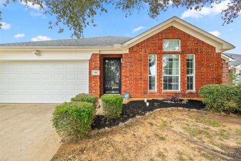 136 Goldeneye Lane Fort Worth TX 76120