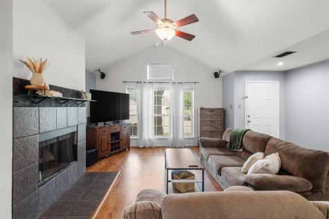 136 Goldeneye Lane Fort Worth TX 76120