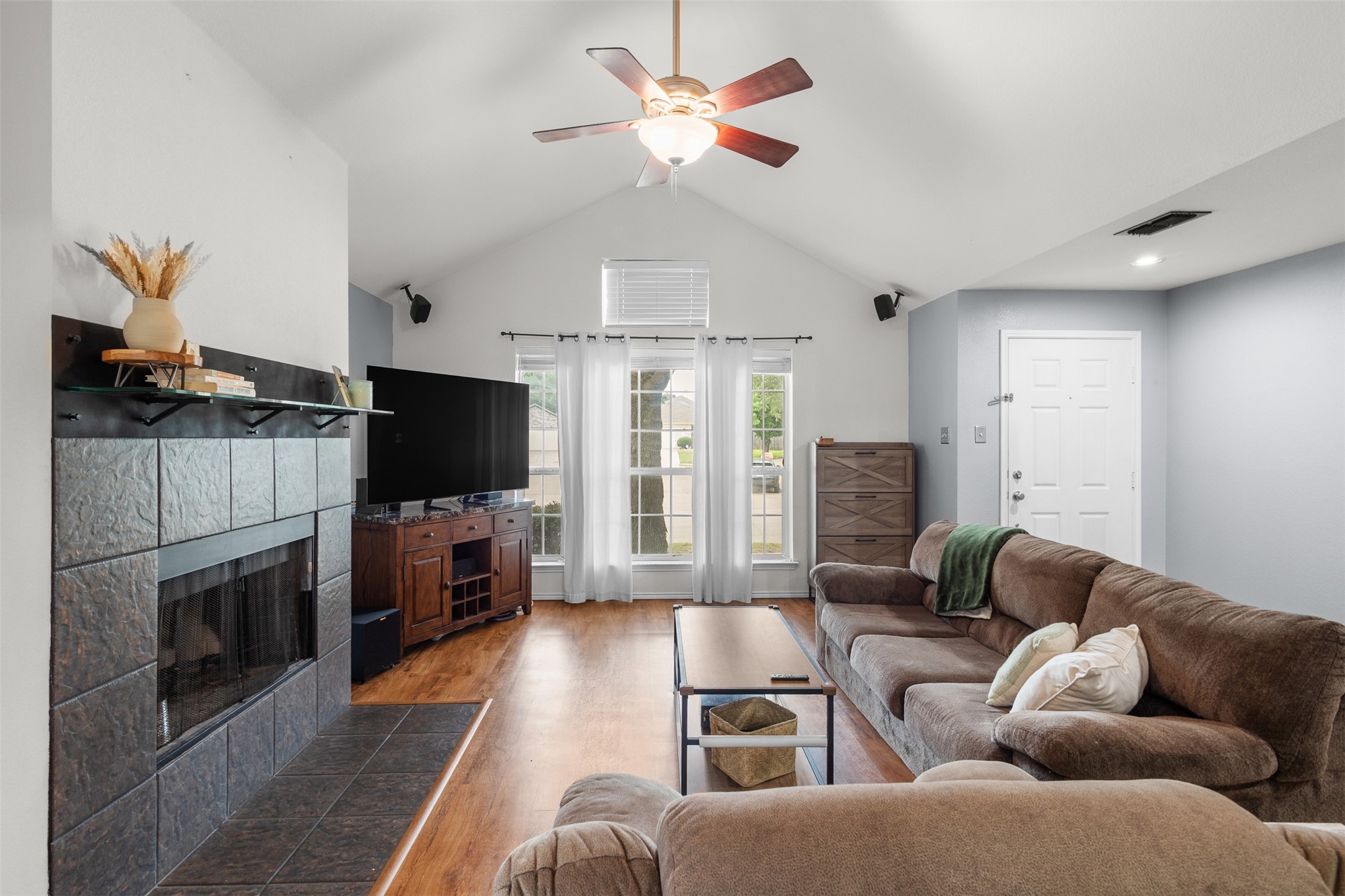 136 Goldeneye Lane Fort Worth TX 76120