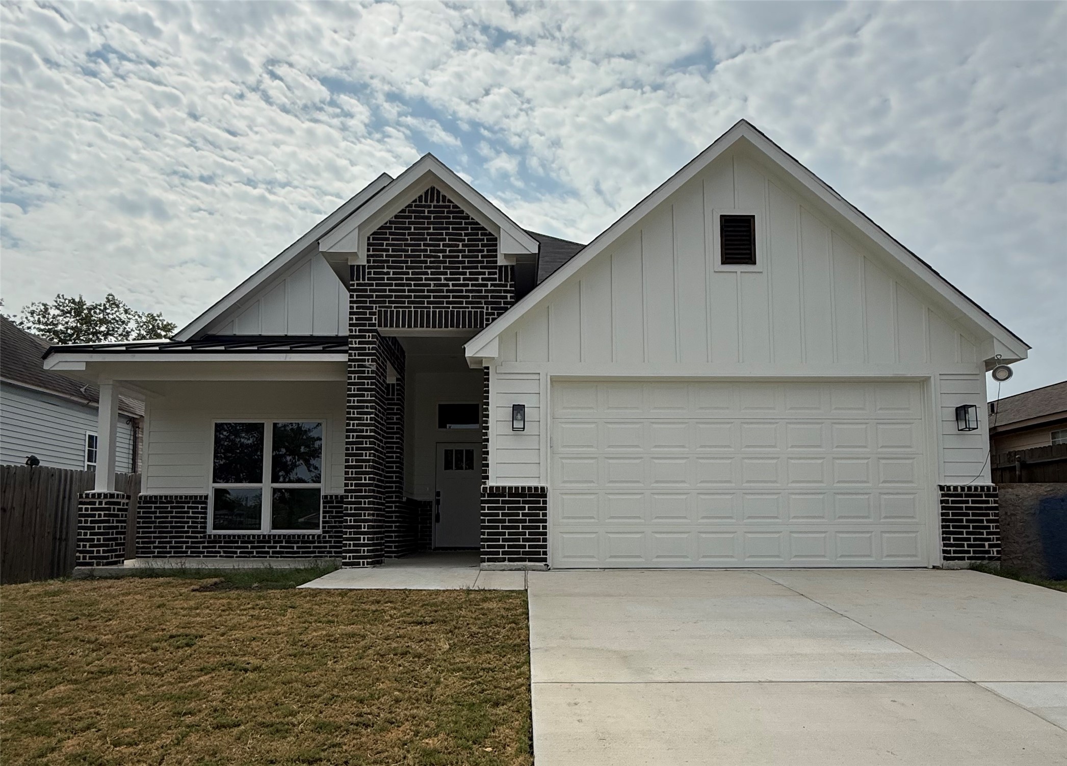 2613 Chestnut Avenue Fort Worth TX 76164