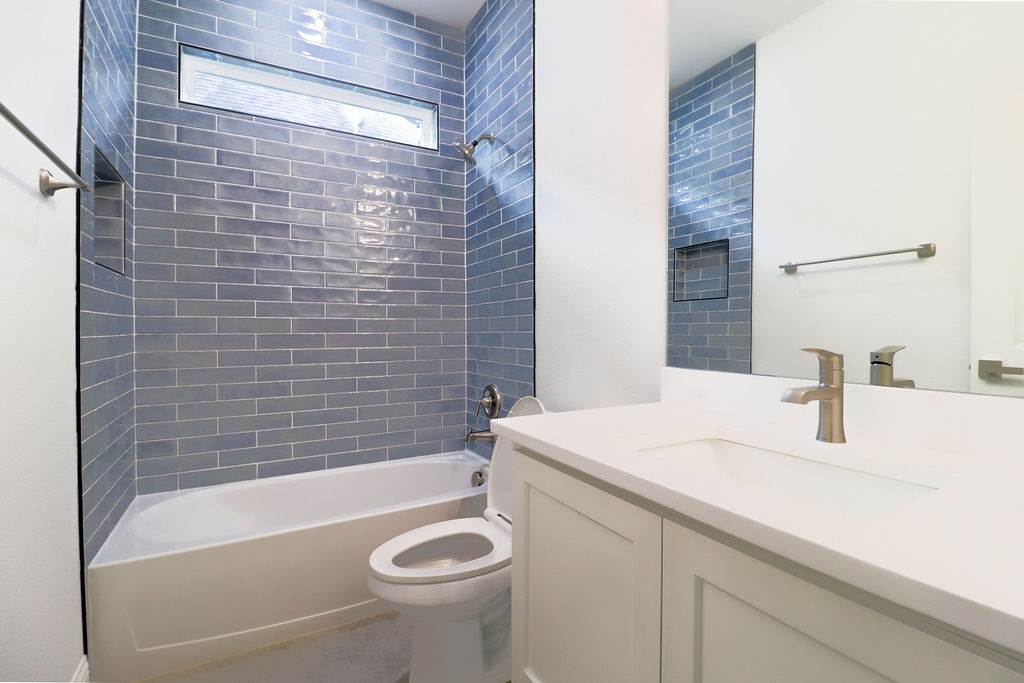 2613 Chestnut Avenue Fort Worth TX 76164