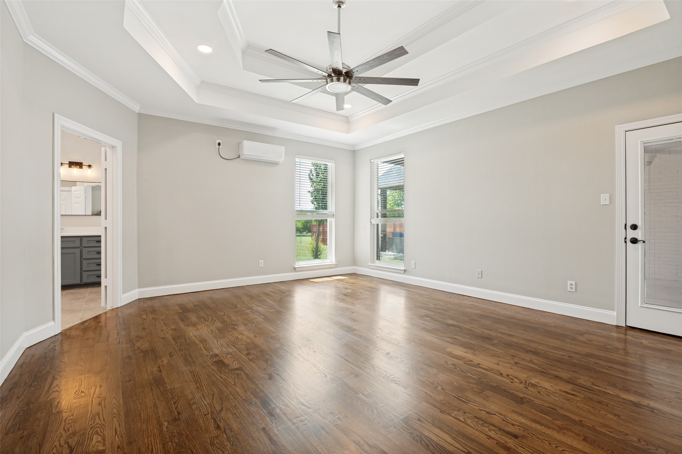 1320 E Highland Road Waxahachie TX 75167