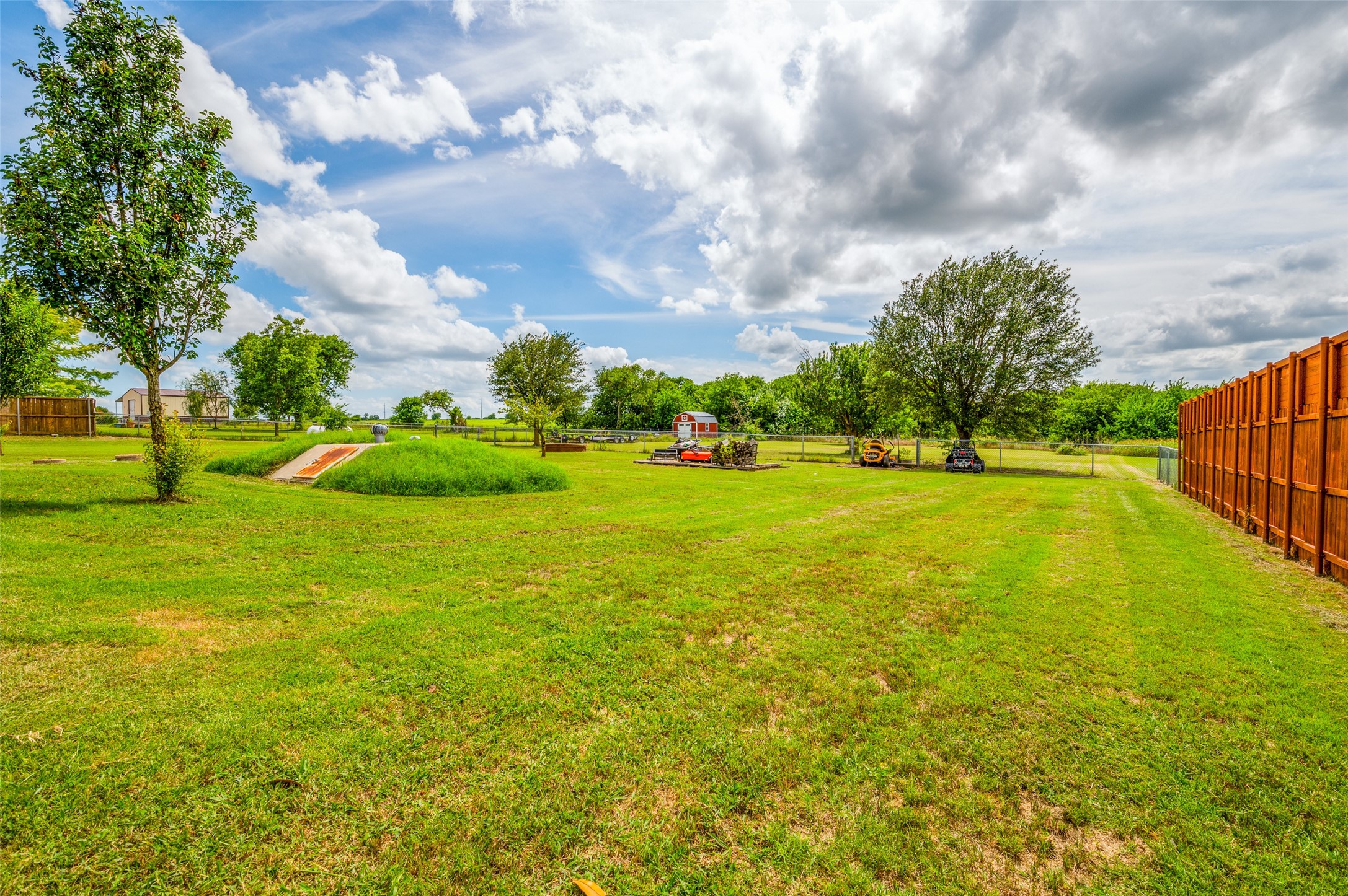 1320 E Highland Road Waxahachie TX 75167