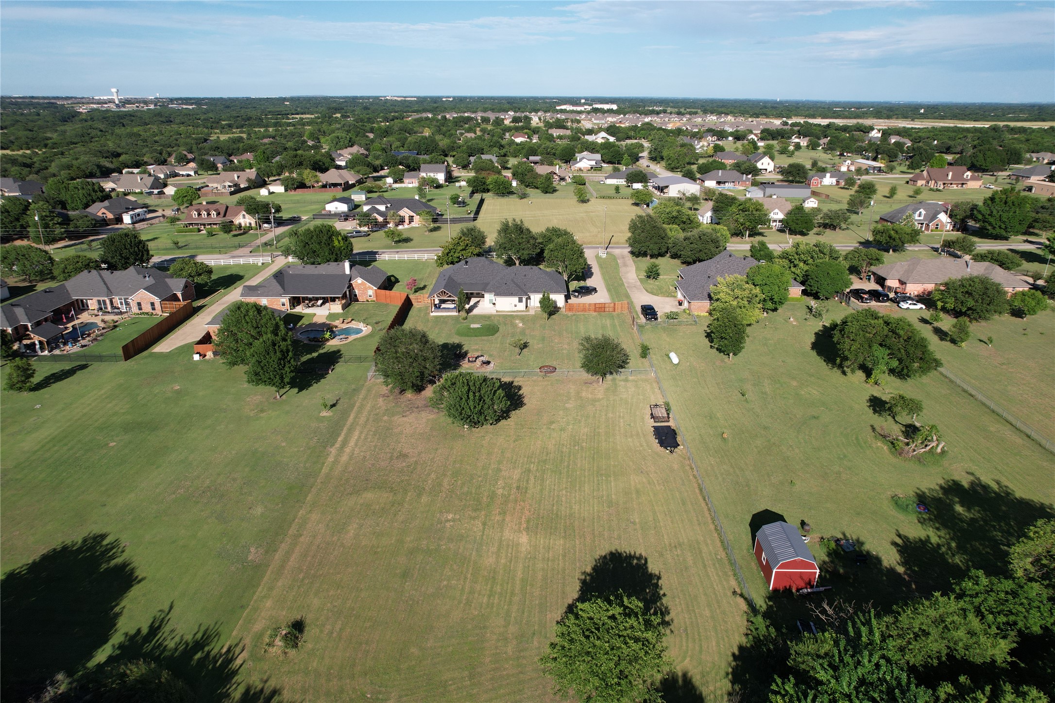 1320 E Highland Road Waxahachie TX 75167