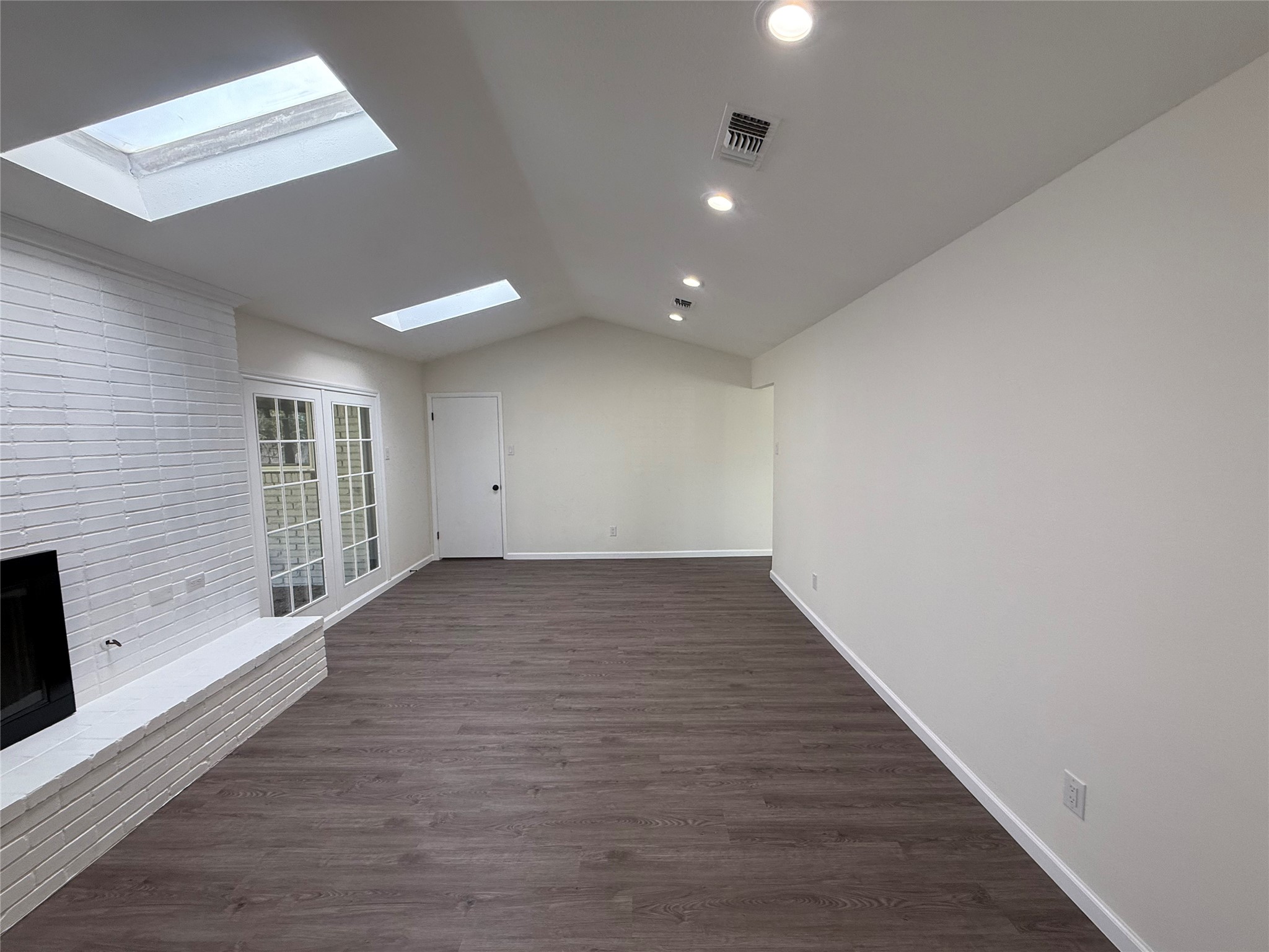 4348 Selkirk Drive W Fort Worth TX 76109