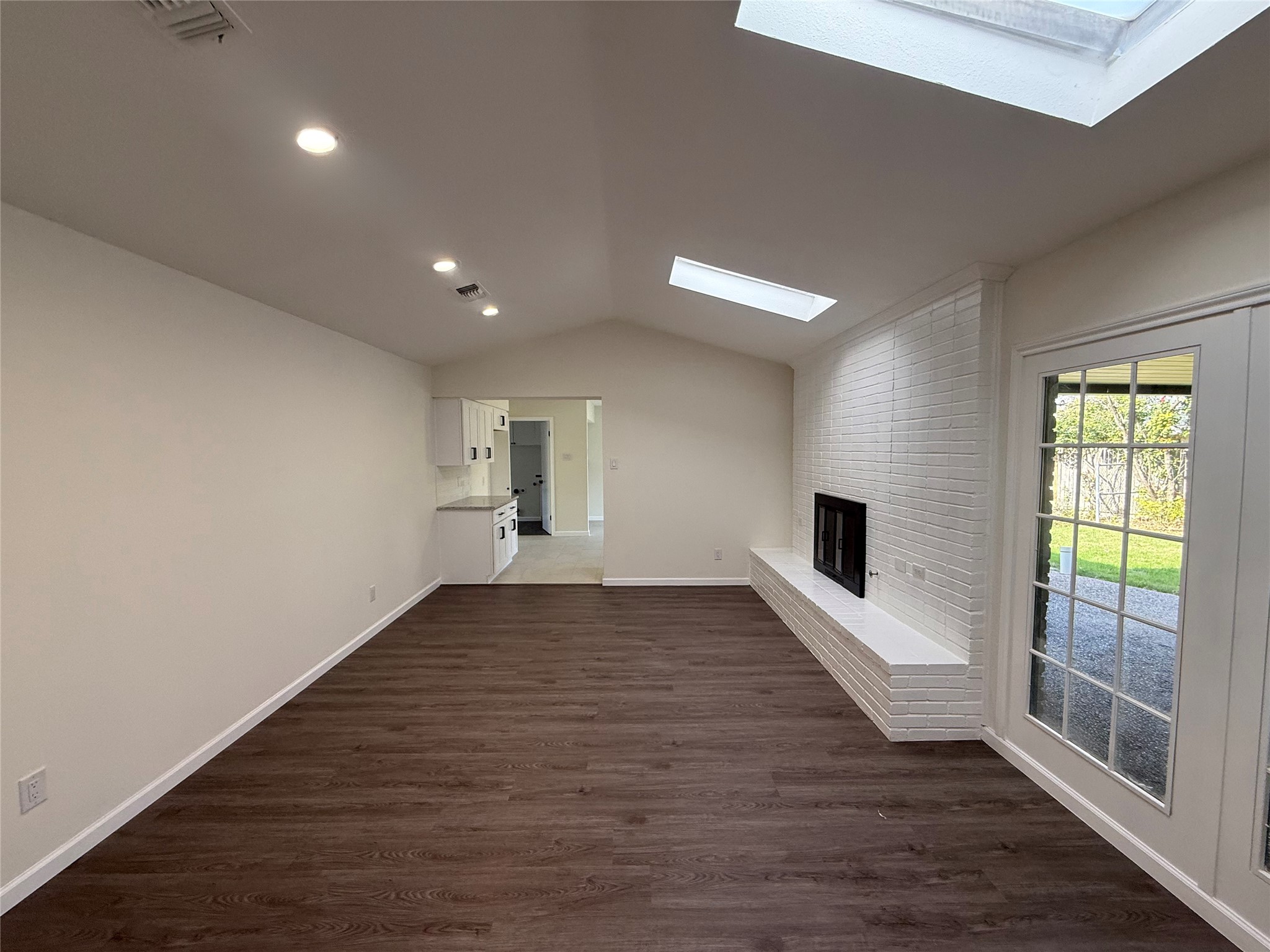 4348 Selkirk Drive W Fort Worth TX 76109