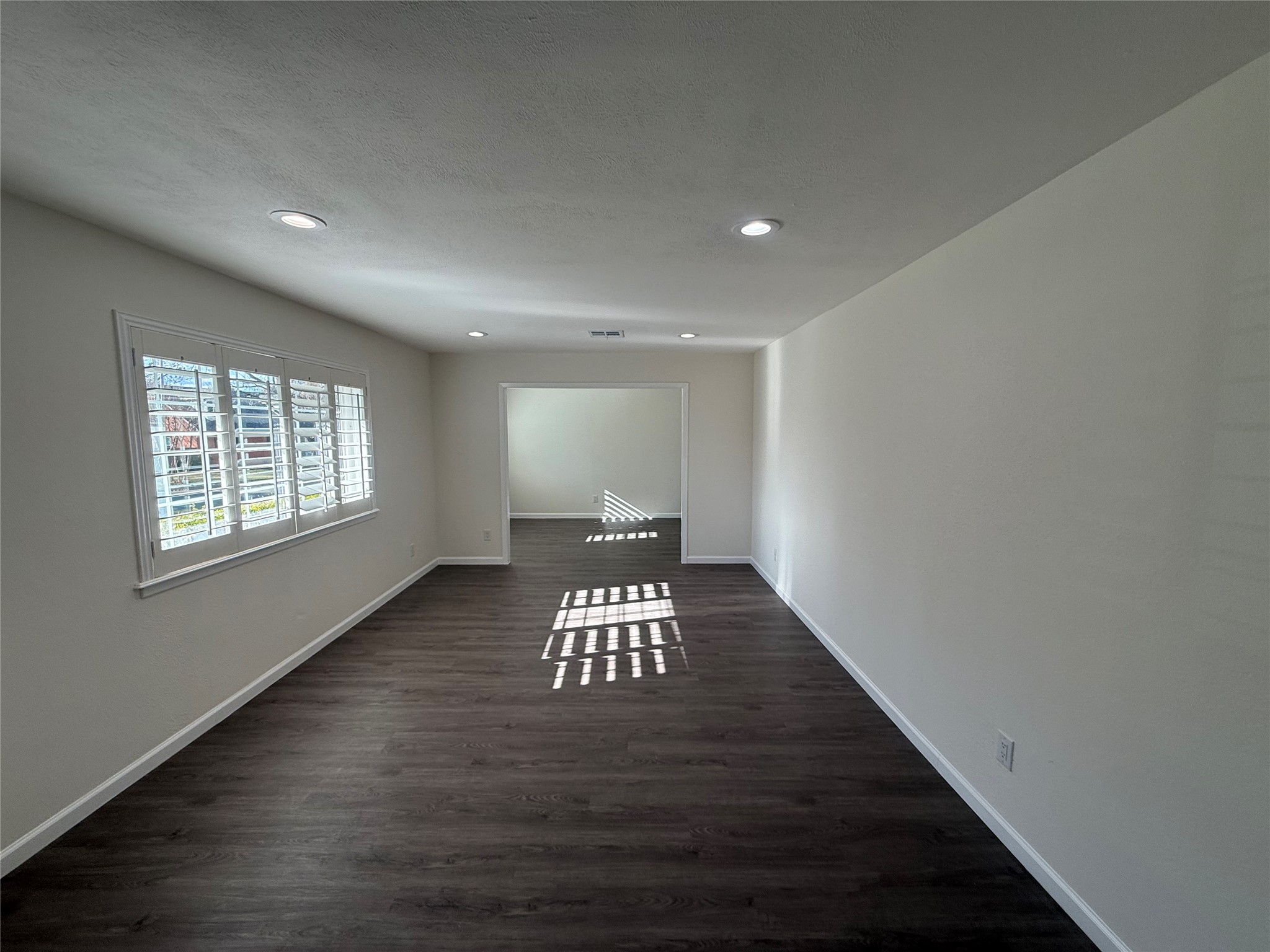 4348 Selkirk Drive W Fort Worth TX 76109