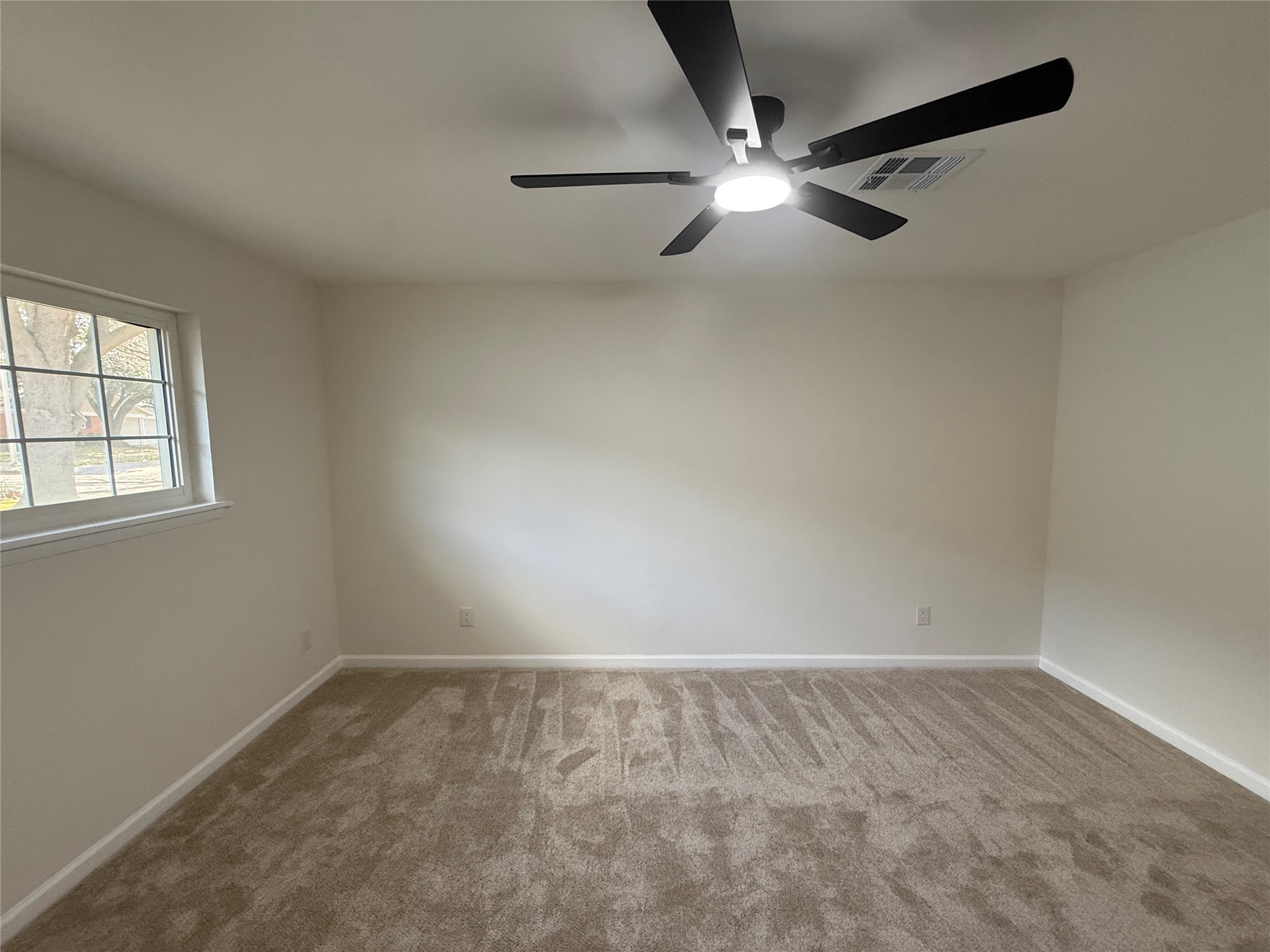 4348 Selkirk Drive W Fort Worth TX 76109