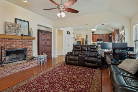 2847 Tranquilo Grand Prairie TX 75054