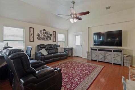 2847 Tranquilo Grand Prairie TX 75054