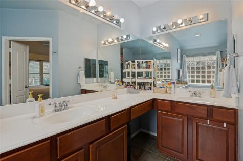 2847 Tranquilo Grand Prairie TX 75054