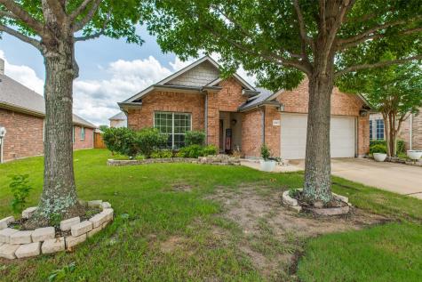 2847 Tranquilo Grand Prairie TX 75054