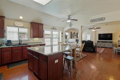 2847 Tranquilo Grand Prairie TX 75054