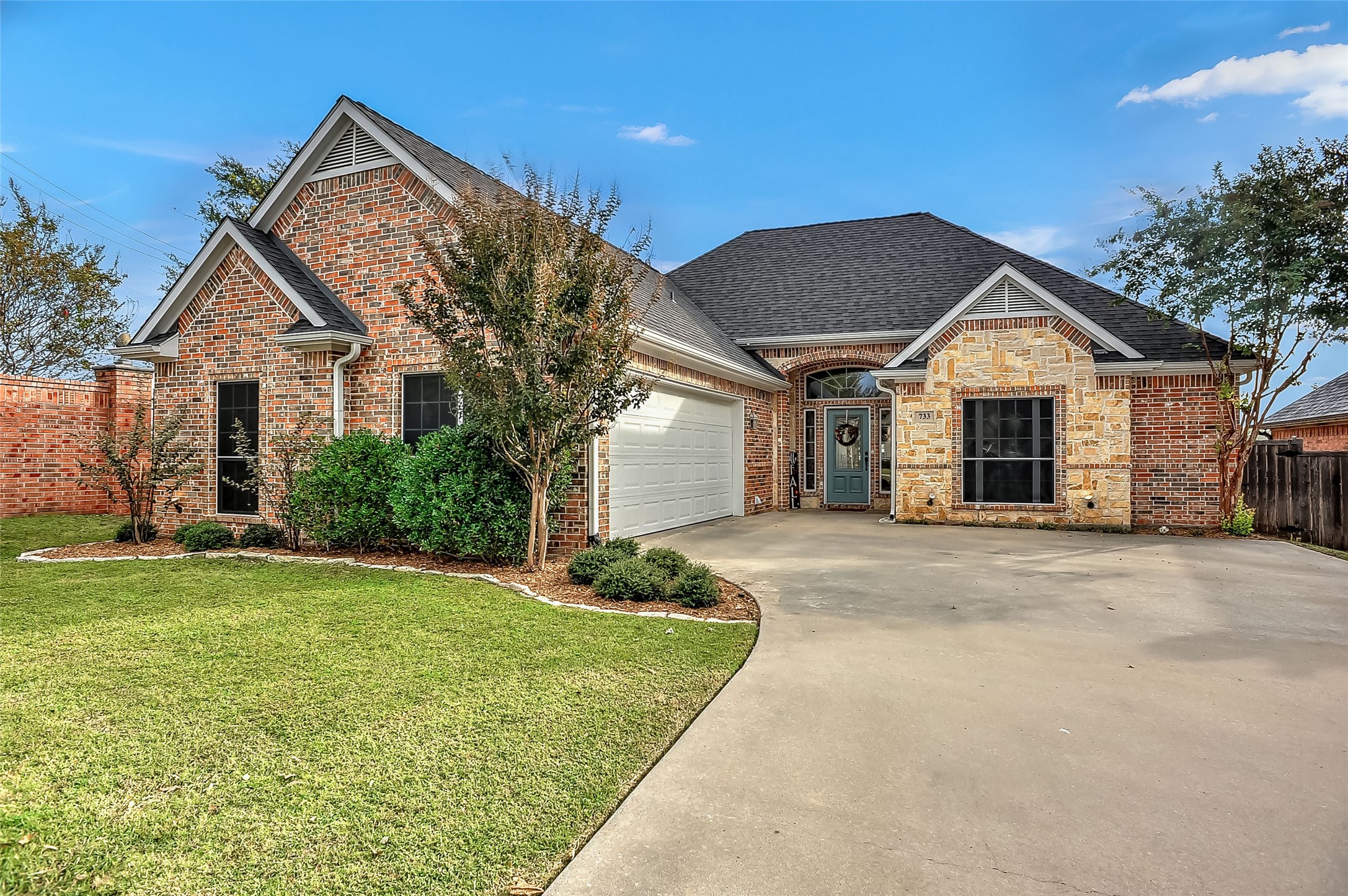733 Madison Place Sherman TX 75092