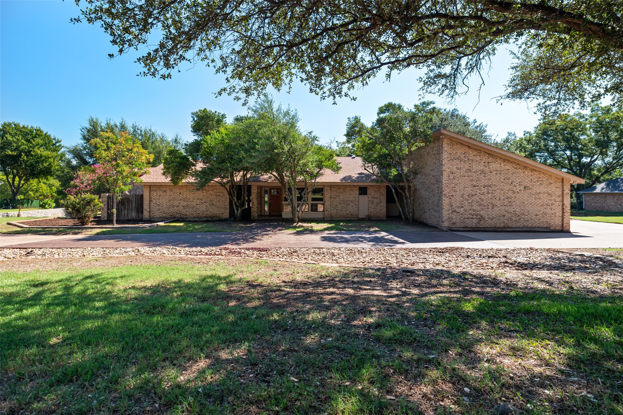 7508 Ravenswood Road Granbury TX 76049