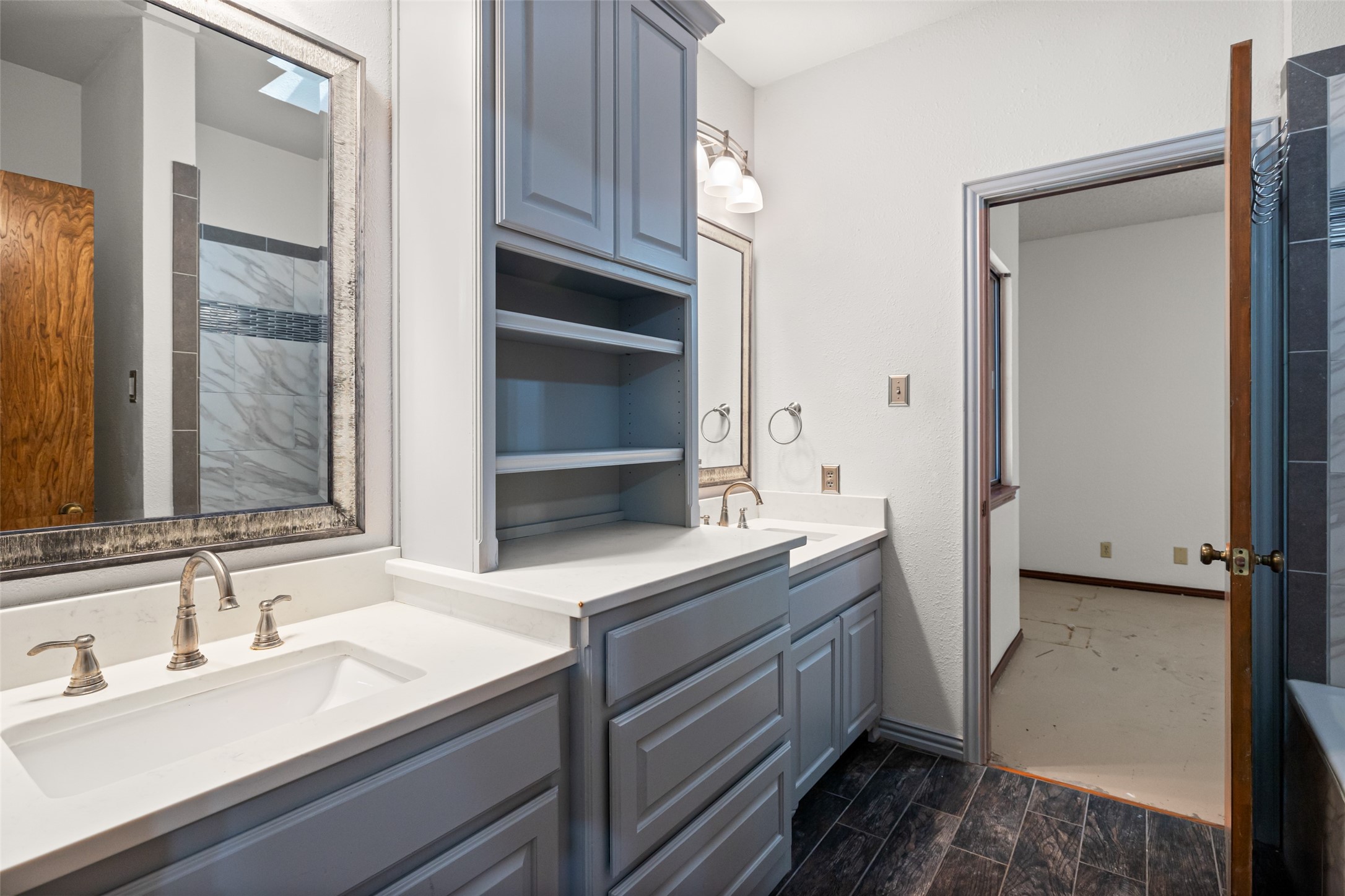 7508 Ravenswood Road Granbury TX 76049