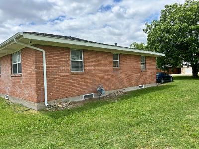 310 Lakeview Drive Grand Prairie TX 75051