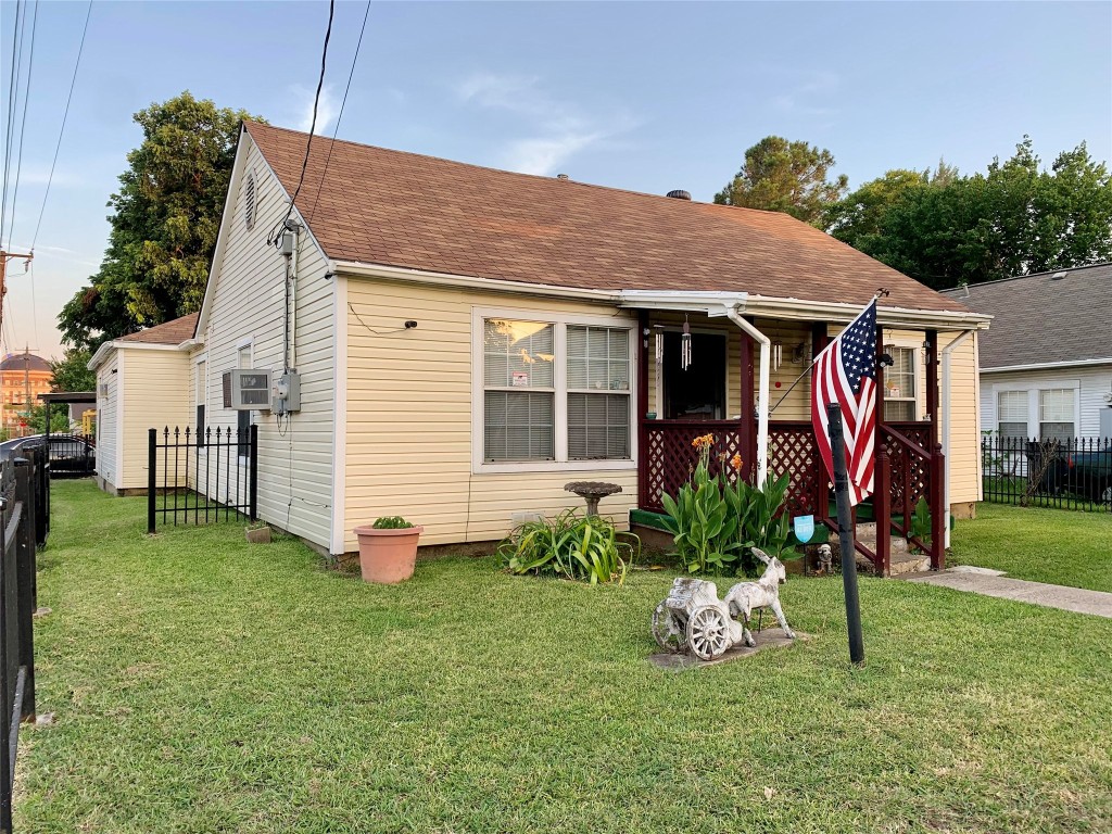 2350 Douglas Avenue Dallas TX 75219