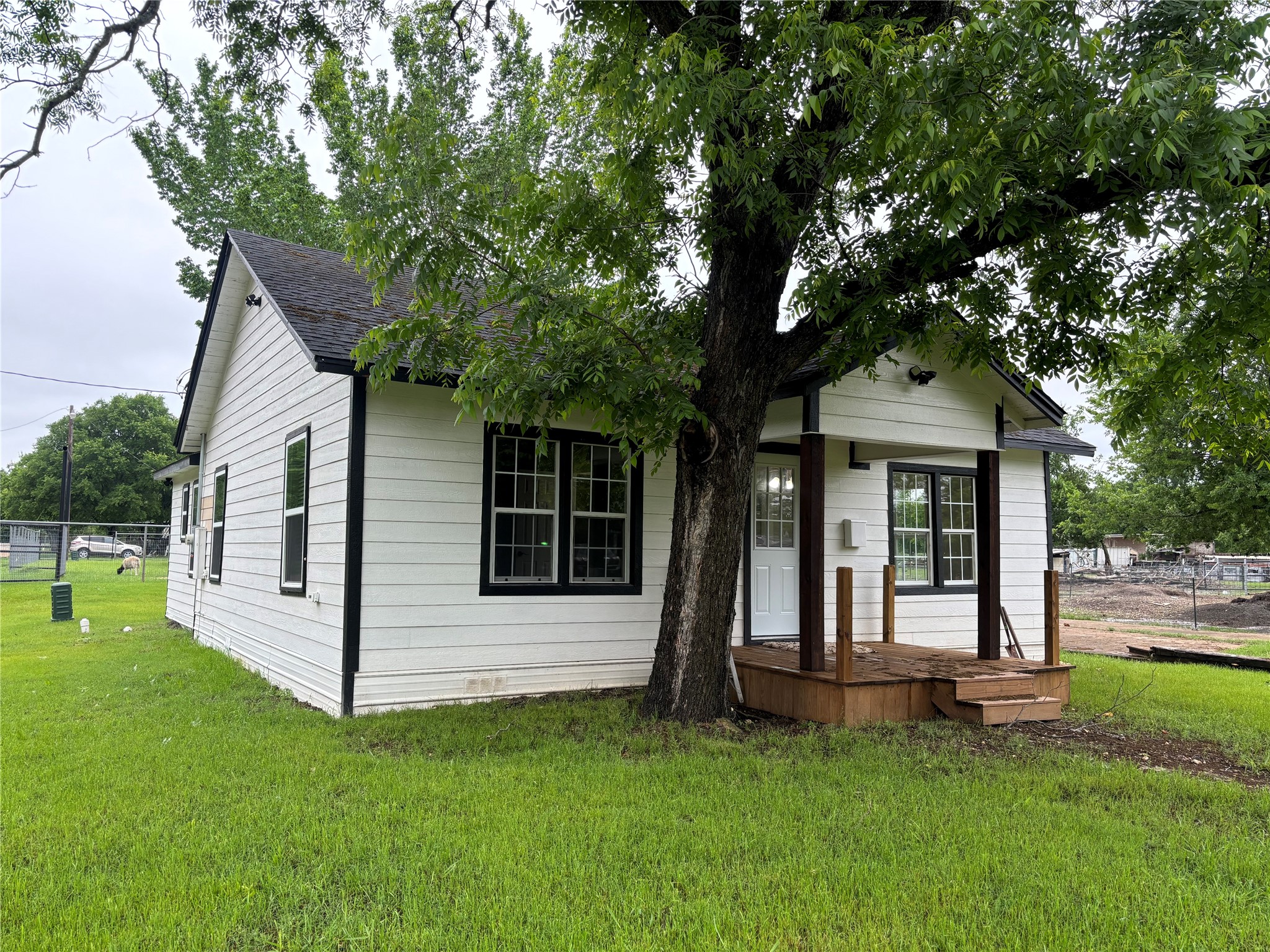 315 S Barry Street Mertens TX 76666
