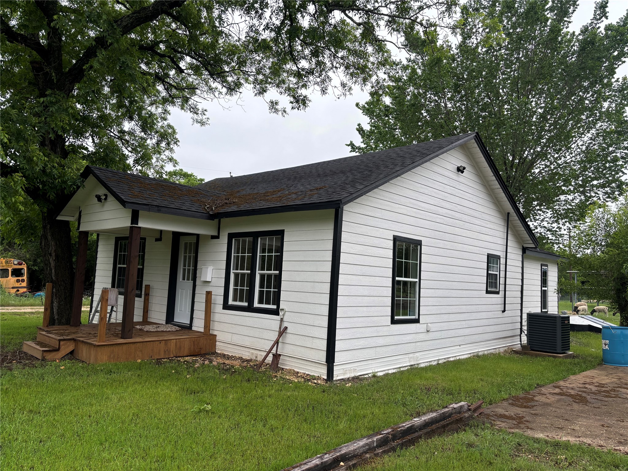 315 S Barry Street Mertens TX 76666