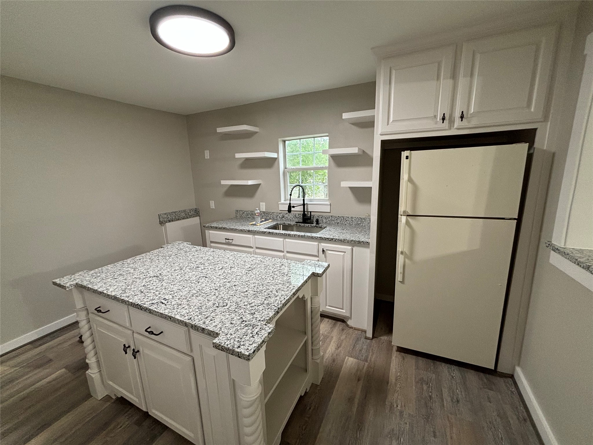 315 S Barry Street Mertens TX 76666