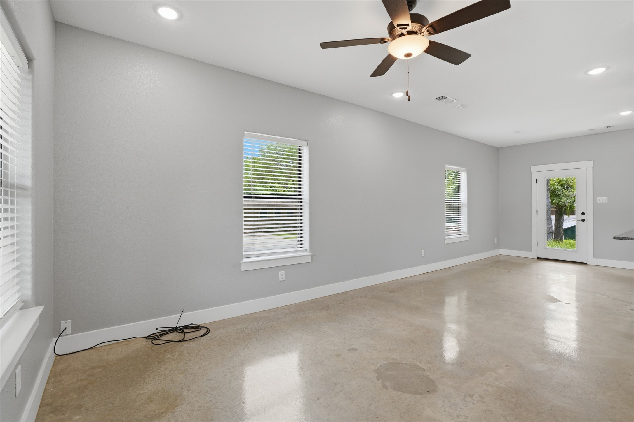 738 E Sears Street Denison TX 75021